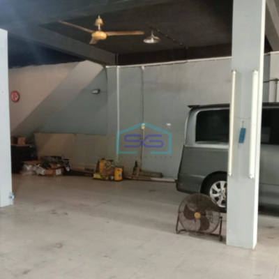 Disewakan Ruko Gandeng Di Kebayoran Lama Luas Tanah 312 m²