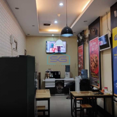 Disewakan Siap Pakai Lokasi Strategis Ruko Sentra Gading Gading Serpong, Tangerang Luas Bangunan 237 m²