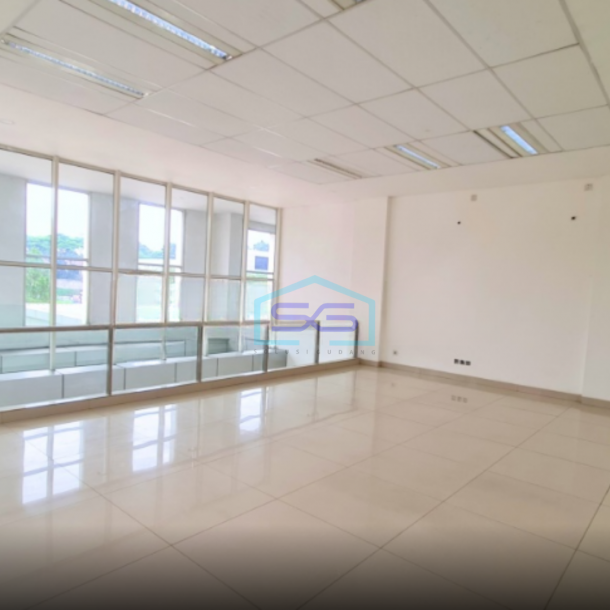 Dijual Ruko Lokasi Strategis Foresta Business Loft BSD City, Tangerang Luas Bangunan  855 m²-1