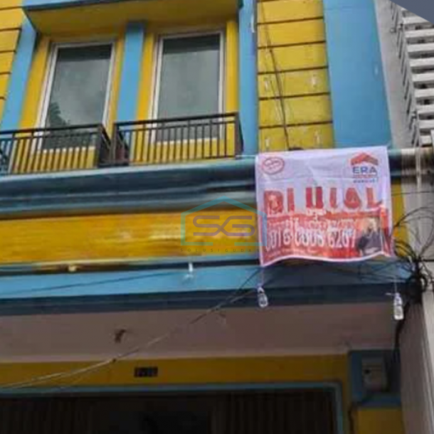 Dijual Ruko 3 Lantai Siap huni di Golden Madrid 2 BSD Tangerang Luas Bangunan  180 m²-1