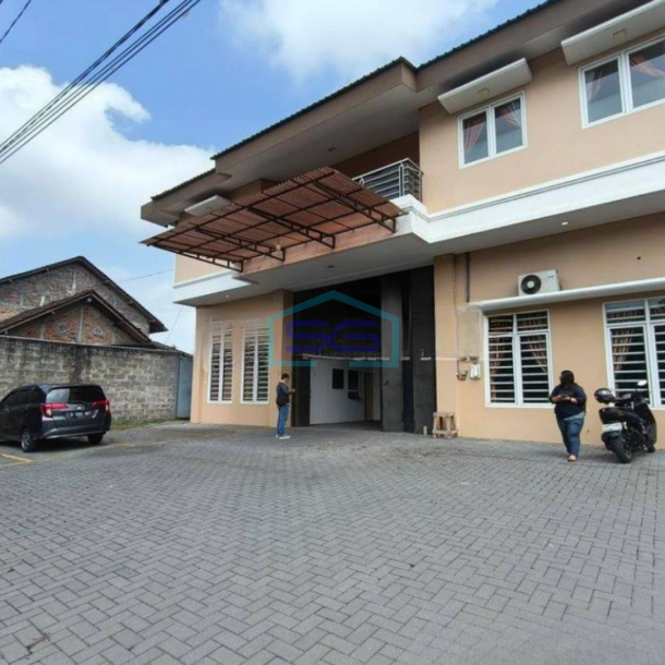 Disewakan Gudang Besar Plus Kantor Murah Area Gamping Sleman Dekat Ringroad LT 2000m2-1