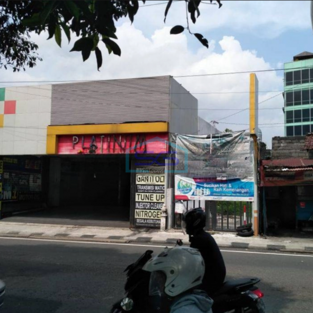 Dijual Ruko Super Strategis di Jalan Palagan Sleman Cocok Kantor/Usaha LB 600m2-1