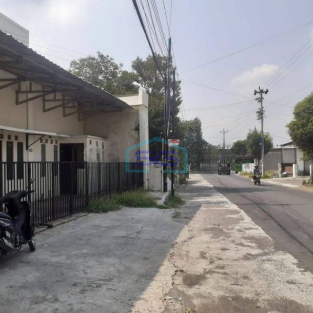 Disewakan Gudang Murah Minimalis Cocok Apapun Area Berbah Sleman Luas 400m2-2
