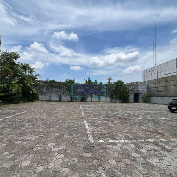 Disewakan Ruko Murah Lahan Parkir Luas Area Umbulharjo Yogyakarta LT 3255m2-2