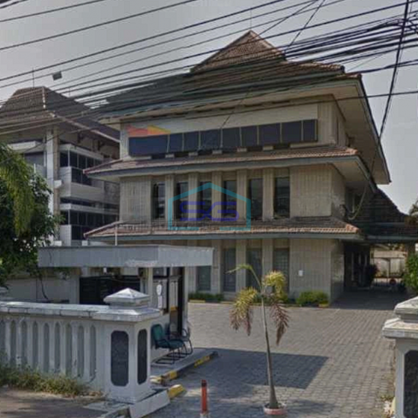 Disewakan Gedung Siap Huni Cocok Kantor di Yogyakarta Luas Bangunan 1800m2-1