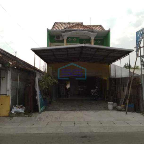 Disewakan Ruko Murah Area Gamping Dekat Dengan Tol Sleman Yogyakarta LB 350m2-1