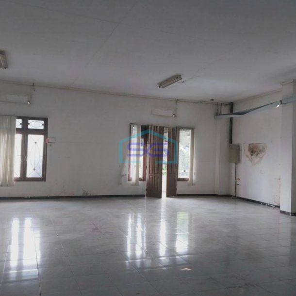Disewakan Ruko Plus Basement Murah Area Pusat Kota Yogyakarta Cocok Kantor LB 1500m2-4