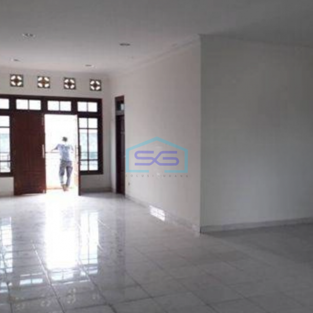 Disewakan Ruko Besar Cocok Kantor/Usaha Tepi Jalan Utama LT 482m2 Yogyakarta-2
