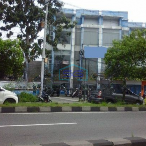 Disewakan Ruko Strategis Tepi Jalan cocok Untuk Kantor Area Condong Catur Sleman Yogyakarta LB 250m2-1