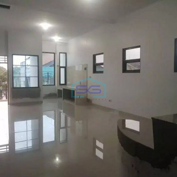Disewakan Ruko 2 Lantai Baru Strategis Area Bisnis di Sleman Yogyakarta LB 200m2-2
