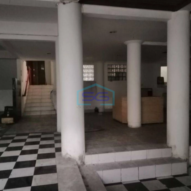 Disewakan Ruko Murah Besar Cocok Kantor Tengah Kota Dekat Timoho Malioboro Yogyakarta LB 668m2-4