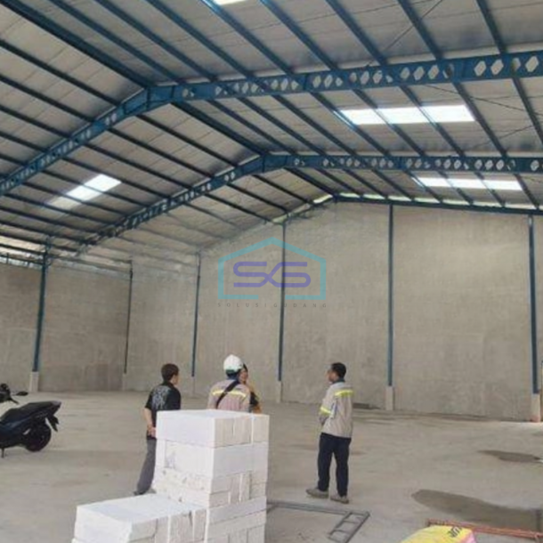 Disewakan Gudang Millenium di Cikupa Tangerang Luas Tanah 1359 m²-1