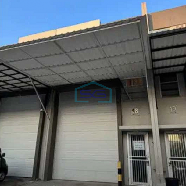 Dijual Gudang Green Lake City Bisa Kontainer 40 Feet Jakarta Barat LB 300m2-1