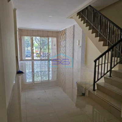 Disewakan Ruko Di Jakarta Barat Bangunan 3 Lantai