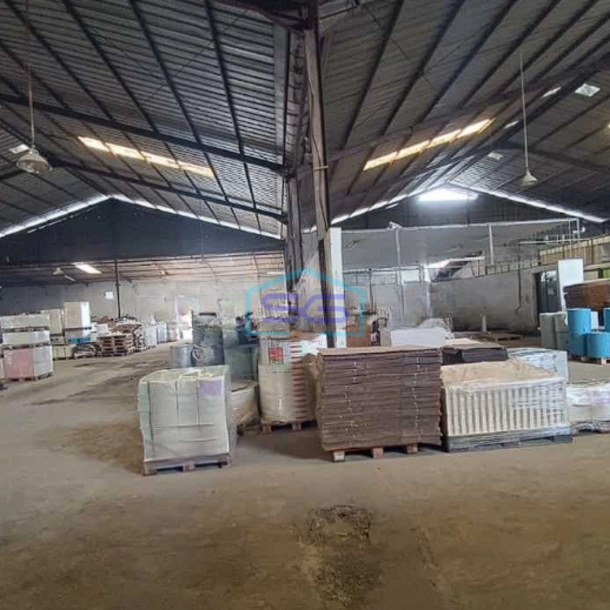 Disewakan Gudang di Pergudangan Kav DKI Cipondoh Tangerang Luas 1600m2-1