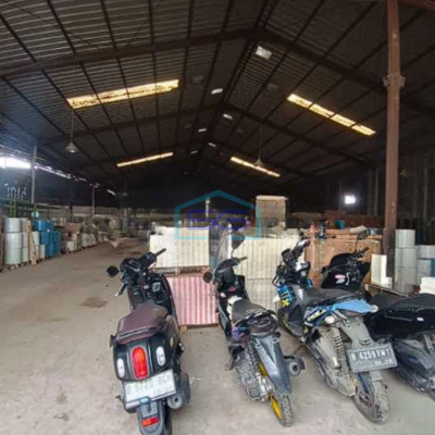 Disewakan Gudang di Pergudangan Kav DKI Cipondoh Tangerang Luas 1600m2