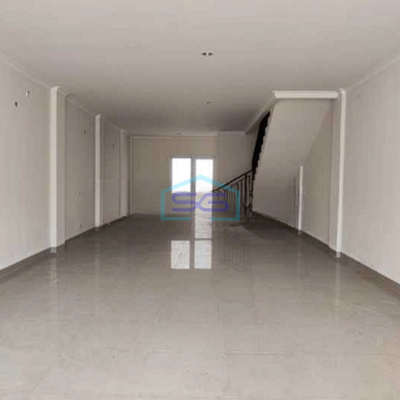 Disewakan Ruko Metro Permata Ready di Tangerang Luas Bangunan 195m2