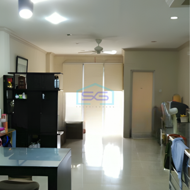 Dijual Ruko 2 Lantai Luas Bangunan  200 m² Lokasi Jakarta Barat-1