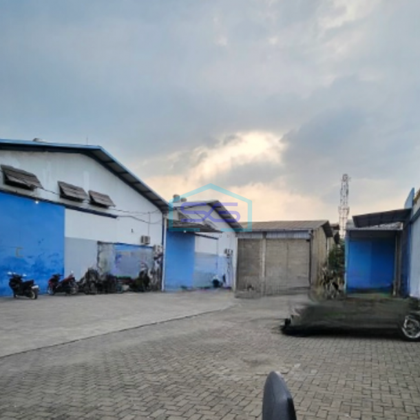 Disewakan Gudang Luas Tanah  3000 m² Lokasi Bebas Banjir di Tangerang-1