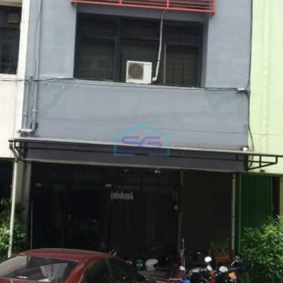 Dijual Ruko 3 Lantai Luas Bangunan 207 m²  di Kebayoran Baru Jakarta Selatan