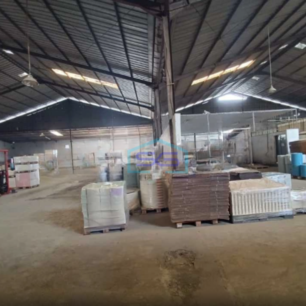 Disewakan Gudang Luas Tanah 1600 m² Lokasi Cipondoh Tangerang-2