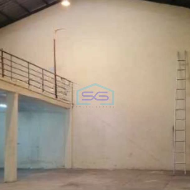Disewakan Gudang Ada Kantor Luas Bangunan  350 m² Lokasi Bebas Banjir di Jakarta Barat-2