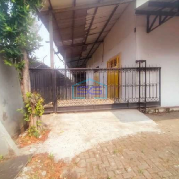 Dijual Gudang Ada Kantor Luas Bangunan  2500 m²  Lokasi Jakarta Barat-2