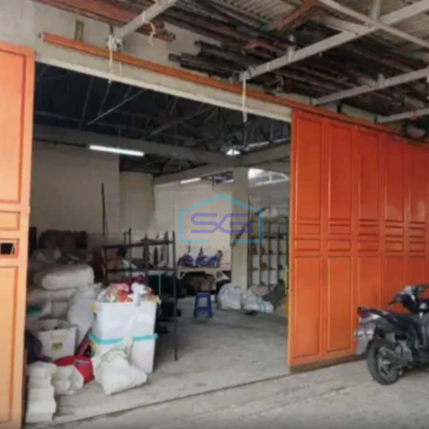 Disewakan Gudang Luas Bangunan 300 m2 Lokasi Larangan Tangerang-3
