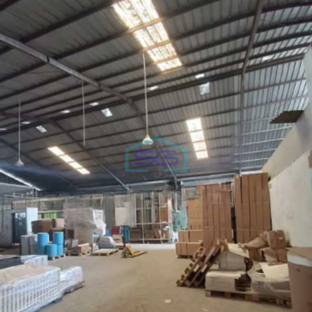 Disewakan Gudang Lokasi Bebas Banjir Luas Tanah  1600 m² di Tangerang-2
