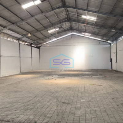Disewakan Gudang Ada Kantor Luas Tanah  1000 m² Lokasi Bebas Banjir di Tangerang