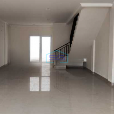 Disewakan Ruko Luas Bangunan  195 m² Lokasi Tangerang
