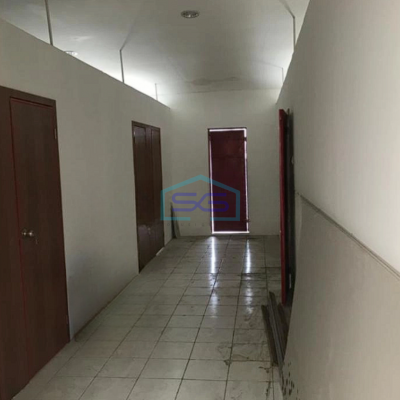 Dijual Ruko gandeng Roxi Mas Lantai di Jakarta Pusat Luas Bangunan 300m2-3