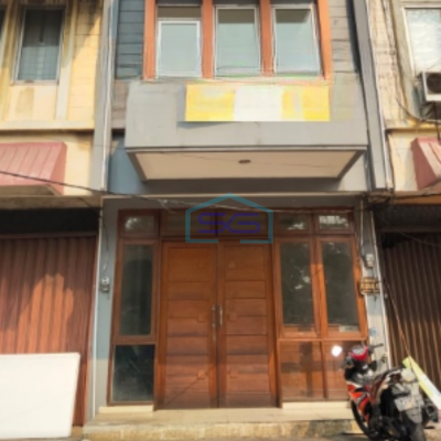 Dijual Ruko Luas Bangunan 943 m² Lokasi Bebas Banjir di Tubagus Angke Jakarta Barat
