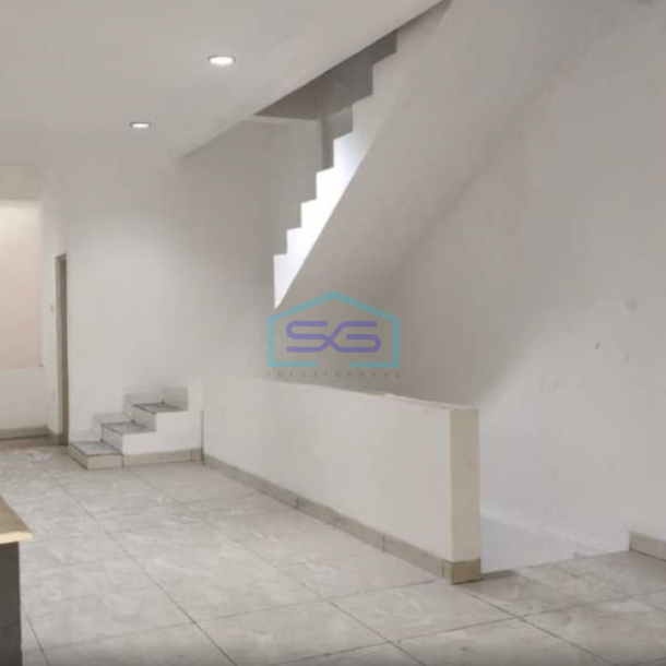Dijual Ruko Luas Bangunan 943 m² Lokasi Bebas Banjir di Tubagus Angke Jakarta Barat-1