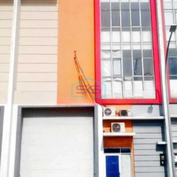 Dijual Gudang Lokasi Bebas Banjir Lokasi Kalideres Jakarta Barat Luas Tanah 324 m²-1