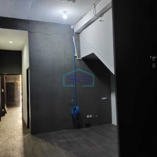 Dijual Ruko Luas Tanah  240 m² Lokasi Bebas Banjir di Kedoya Jakarta Barat-2