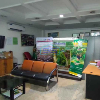 Dijual Kantor Lokasi Bebas Banjir di Daan Mogot Jakarta Barat Luas Tanah 758 m²