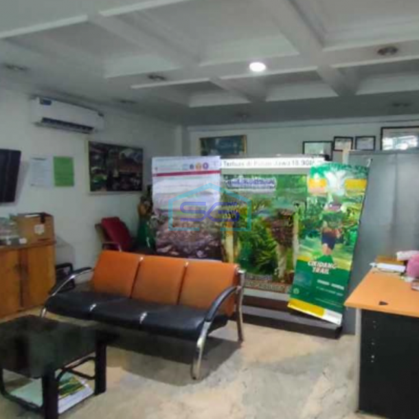 Dijual Kantor Lokasi Bebas Banjir di Daan Mogot Jakarta Barat Luas Tanah 758 m²-4