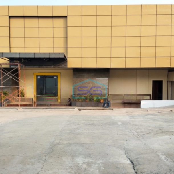 Dijual Gudang Siap Huni Luas Tanah 5060 m² Lokasi Bebas Banjir di Kamal Jakarta Utara-1