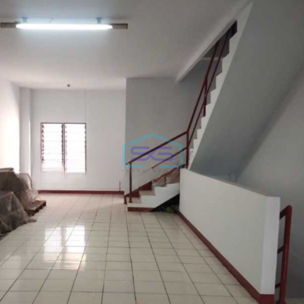 Disewakan Ruko Luas Tanah  670 m² Lokasi Bebas Banjir di Jakarta Barat-3