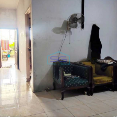 Disewakan Ruko 3 Lantai Luas Bangunan 180 m² Lokasi Bebas Bajir di Jelambar Jakarta Barat