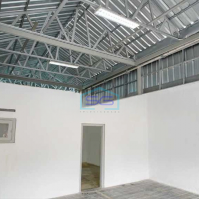 Dijual Gudang Siap Huni Lokasi Bebas Banjir Luas Tanah 500 m²  di Jakarta Barat