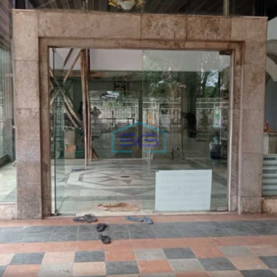 Dijual Kantor Lokasi Strategis Luas Bangunan  1300 m² di Daan Mogot Jakarta Barat