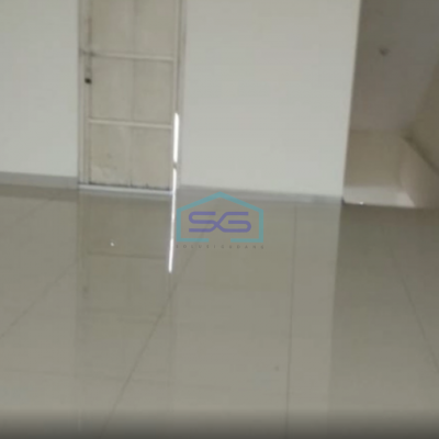 Disewakan Ruko 3,5 Lantai di Green Lake City Jakarta Barat LB 236m2