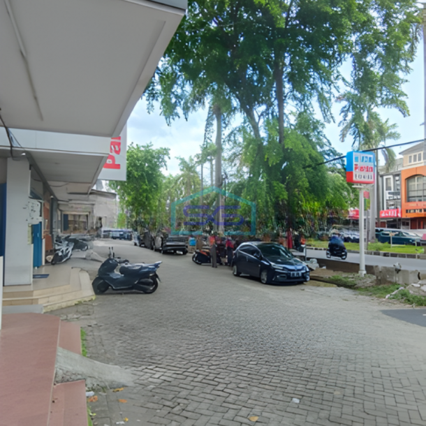 Dijual Ruko 3,5 Lantai di Taman Palem Lestari Jakarta Barat Luas Bangunan 262m2-1