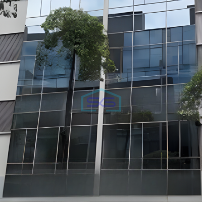 Dijual Cepat ! Ruko Gandeng Jalan Yos Sudarso Sunter Jaya Jakarta Utara LT 212m2