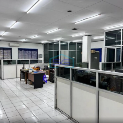 Dijual Gudang Di Kapuk Kamal Raya Jakarta Barat Siap Huni LT 10500m2