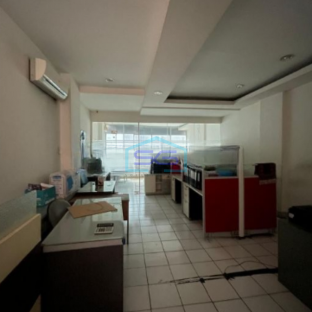 Dijual Ruko 3.5 Lantai di Jl. Pangeran Jayakarta Jakarta Pusat LB 240m2-5