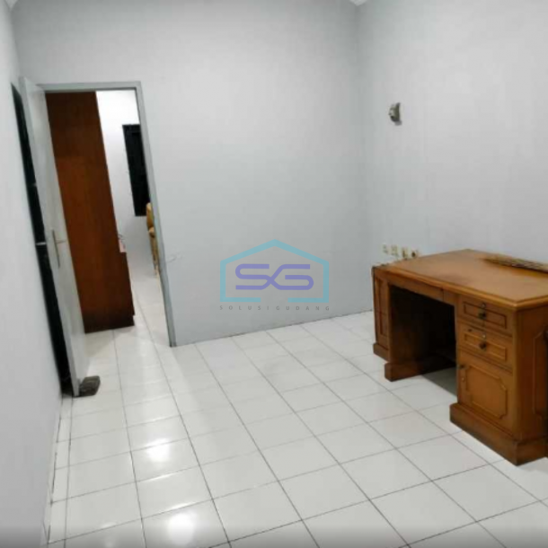 Dijual Ruko Strategis 3 Lantai di Cengkareng Barat Jakarta Barat LB 200m2-3