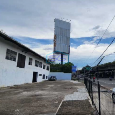 Dijual Gudang Strategis Di Pinggir Jalan Raya Cengkareng Jakarta Barat Luas 1000m2